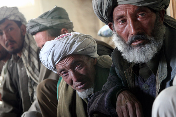 Мужчины-хазарейцы, провинция Майдан-Вардаг, 2008 год