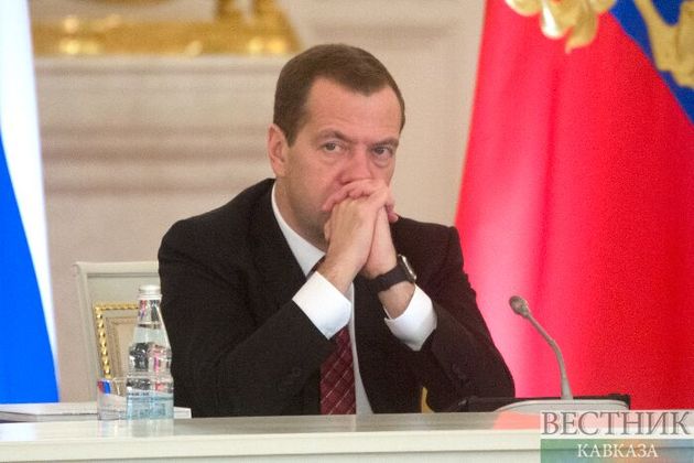 Медведев - Роскосмосу: надо заканчивать с прожектерством  