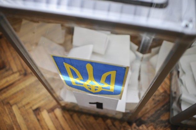 Президента Украины выберут в два тура. Это кажется неизбежным