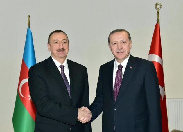 Ильхам Алиев провел телефонный разговор с Эрдоганом