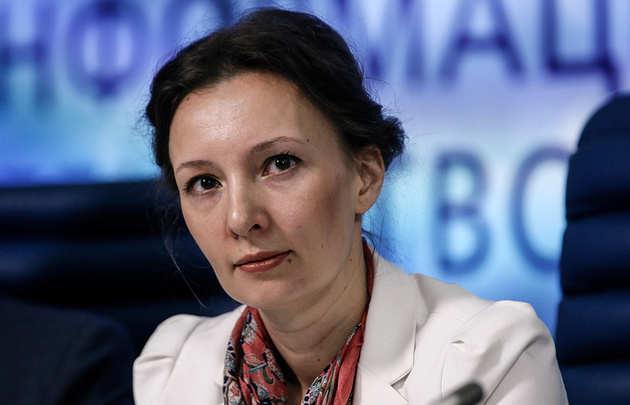 Анна Кузнецова возвратит четырех детей-россиян из Сирии