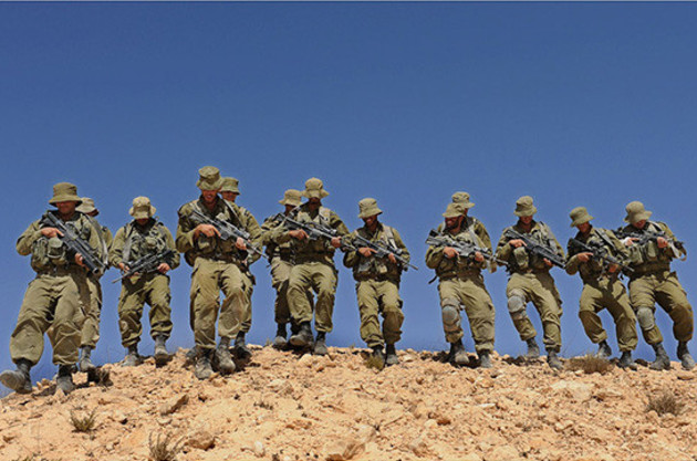Израиль перебросил дополнительные силы к сектору Газа