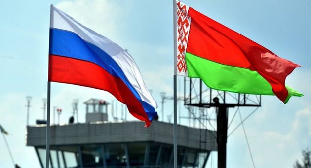 Москва даст Минску $600 млн в кредит