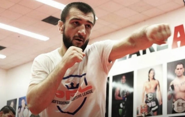 Брат Нурмагомедова подписал контракт с UFC