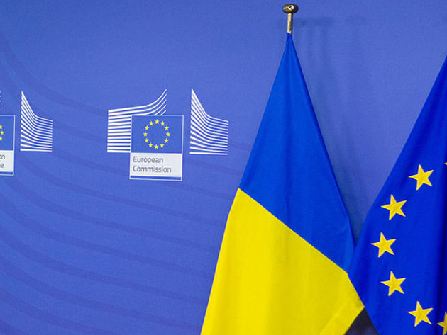 Евросоюз призвал изучить закон о госязыке на Украине
