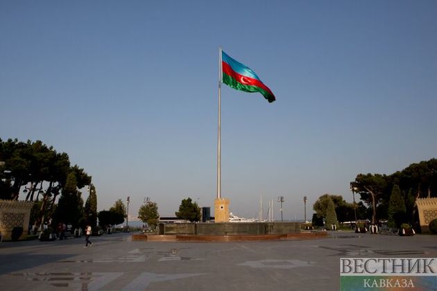 Инвалиды Карабахской войны получили от государства 50 машин ко Дню Республики в Азербайджане