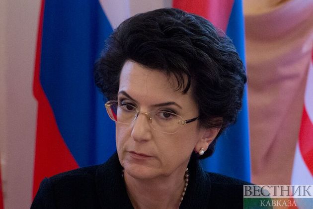 Бурджанадзе: в испорченных отношениях с РФ виноваты власти Грузии 