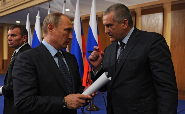 Путин и Аксенов обсудили ситуацию в Крыму