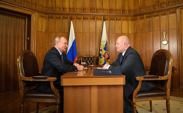 Путин встретился с врио губернатора Севастополя 