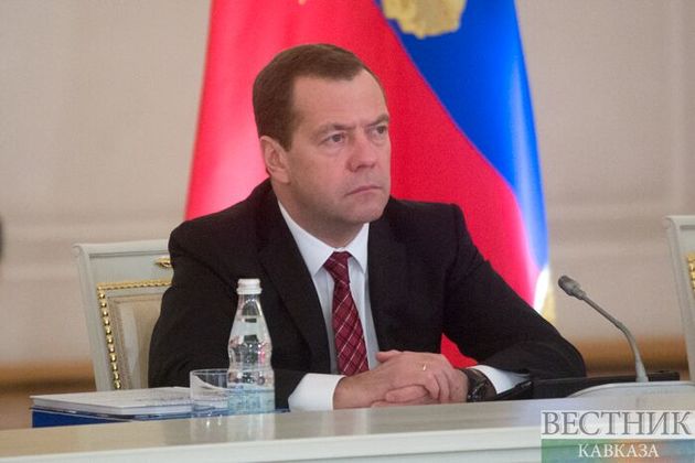 Медведев открыл Всероссийский театральный марафон в Астрахани 