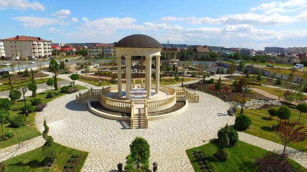 Сквер с ротондой и амфитеатром появился в Ставрополе