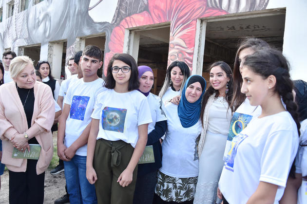 Лейла Алиева поучаствовала в презентации проектов "Раздвигающиеся стены" и "Вселение надежды" в Баку