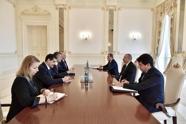 Ильхам Алиев встретился с главой Минобразования Турции