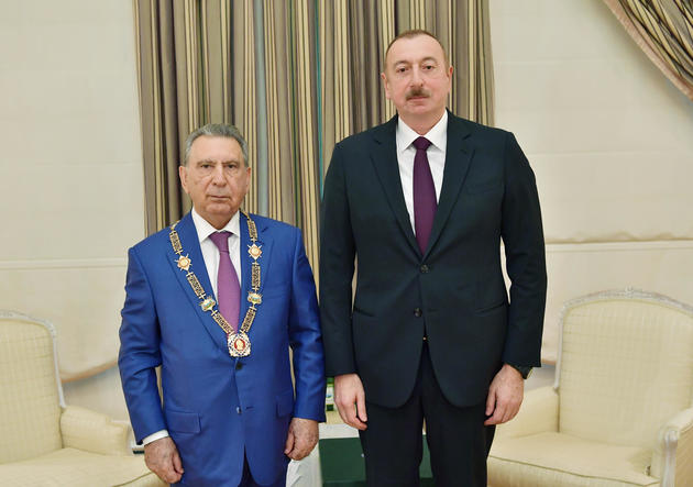 Ильхам Алиев освободил Рамиза Мехтиева от должности главы администрации президента Азербайджана