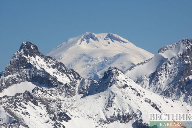 Эльбрус готовится к открытию горнолыжного сезона