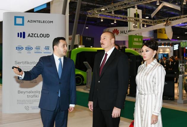 Ильхам Алиев и Мехрибан Алиева посетили выставку Bakutel-2019