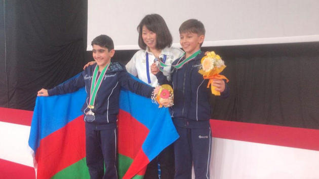 Азербайджанские юные батутисты впервые взяли "серебро" в синхронной программе