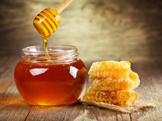 Бороться с коронавирусом помогают тмин и мед