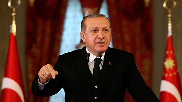 Эрдоган: санкции США из-за С-400 - это неуважение к Турции