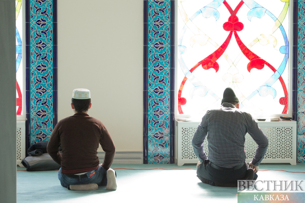 Обокрал в мечети - узбекистанец попался в Стамбуле
