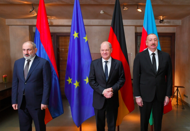 Лидеры Азербайджана, Армении и Германии провели трехстороннюю встречу
