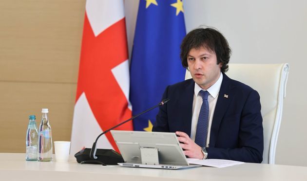 Новый спикер парламента Грузии провел свою первую встречу