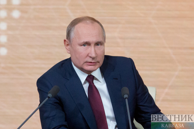 Владимир Путин поздравил Аллахшукюра Пашазаде с юбилеем
