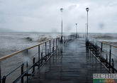 Пляжи Сочи закрыты из-за шторма