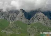 Северная Осетия на майские праздники: ущелья, горы и наскальная крепость 