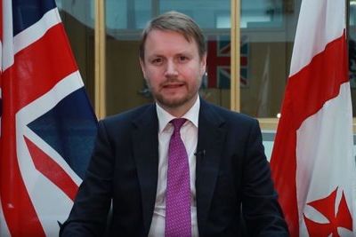 Грузинскими глаголами действительно можно сказать все - британский посол