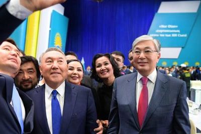 Переходный период в Казахстане проходит по плану Назарбаева