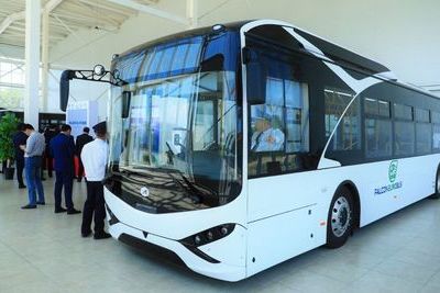 На улицы Алматы вышел первый казахстанский электробус
