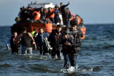 Греция боится &quot;огромных волн&quot; мигрантов