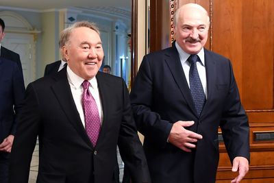 Назарбаев - Лукашенко: мы многому учились друг у друга