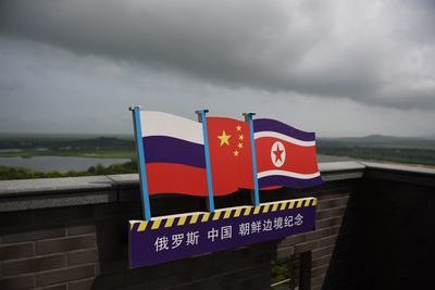 Москва и Пекин просят снять санкции с КНДР