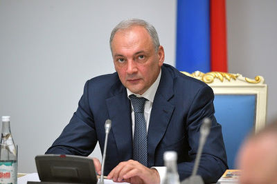 Магомедсалам Магомедов провел заседание президиума Совета по межнациональным отношениям