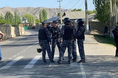 Появилась первая жертва на границе Таджикистана и Киргизии