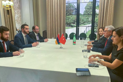 Спецпредставители Турции и Армении проводят встречу в Вене