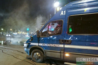 В столкновениях РПК и полиции в Париже пострадали 11 правоохранителей