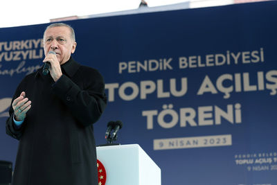 Эрдоган подарил электрокар Togg президенту Узбекистана