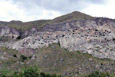 Что нужно знать о посещении Вардзии - знаменитого пещерного монастыря Грузии